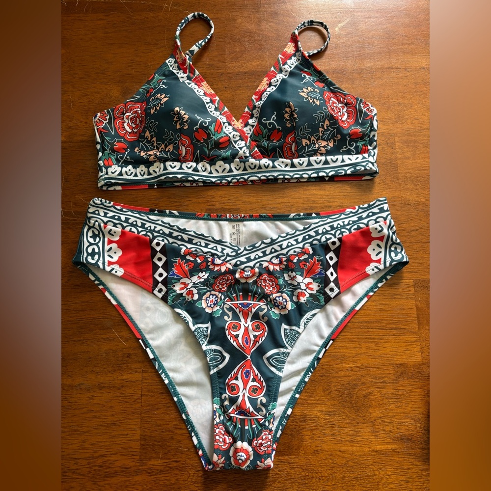 Vintage Paisley Print Triangle High Waist Bikini Set